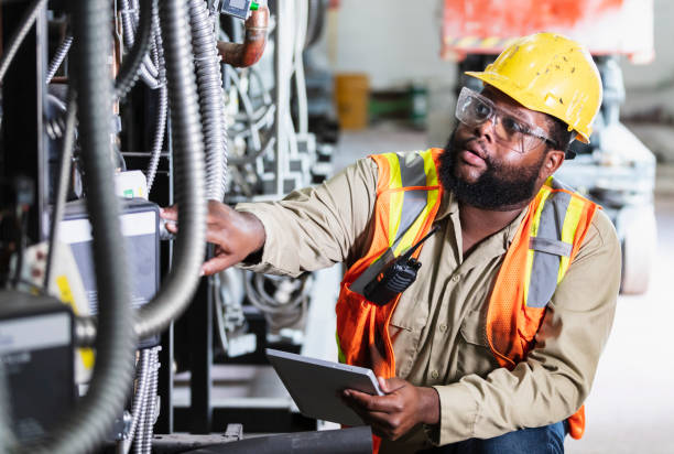 Best Circuit Breaker Repair  in East Cleveland, OH